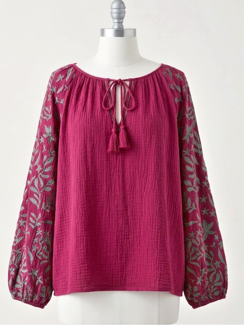 Voyageur by Mersea Palermo Cotton Embroidered Blouse Berry/Light Gray Size Large - Picture 2 of 12